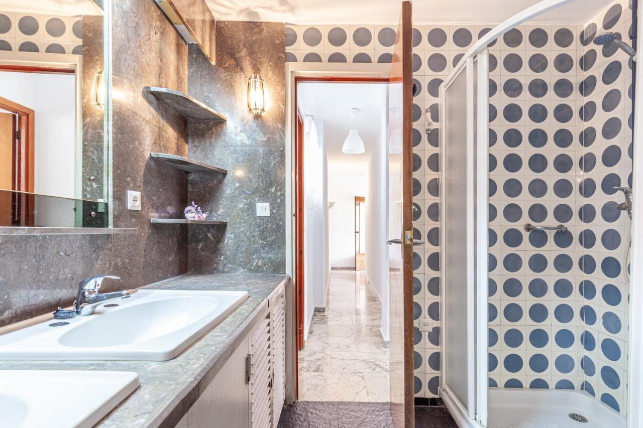 Apartmán Puerta De Carmona Sevilla Exteriér fotografie