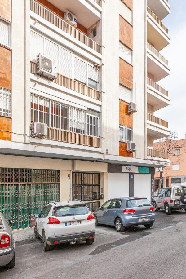 Apartmán Puerta De Carmona Sevilla Exteriér fotografie