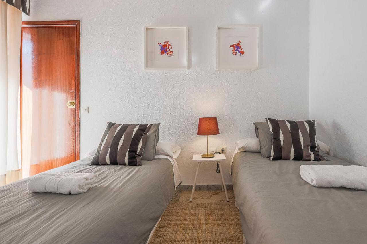 Apartmán Puerta De Carmona Sevilla Exteriér fotografie